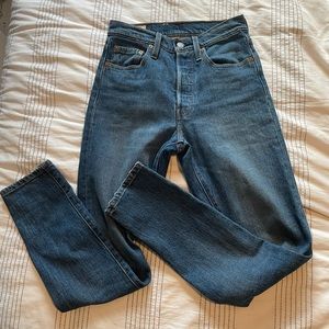 Levi’s 501 skinny perfect condition never worn